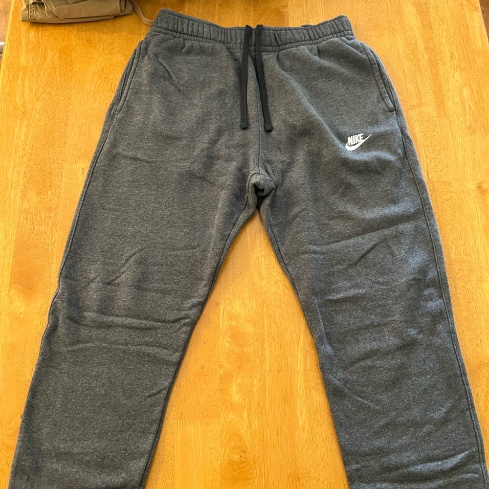 Nike Grey Sweatpants Boys Medium